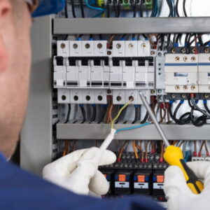 Técnico em Eletromecânica